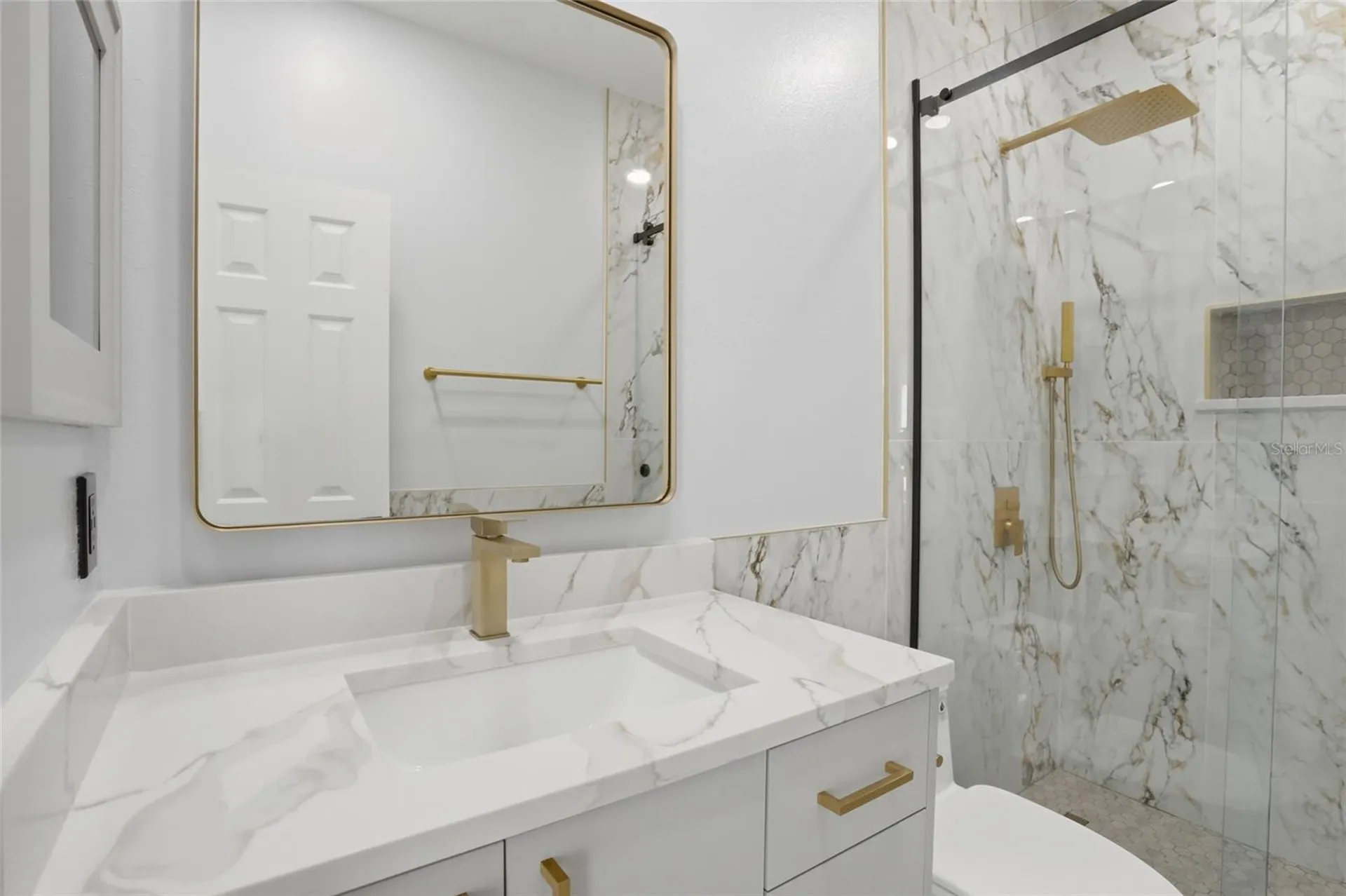 1102 Banks Rose Court Celebration FL 34747