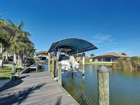 8577 Calumet Boulevard Port Charlotte FL 33981