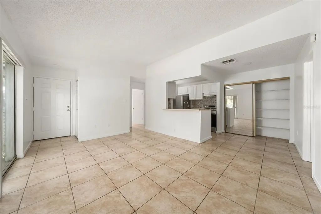 3849 Bay Club Circle Kissimmee FL 34741