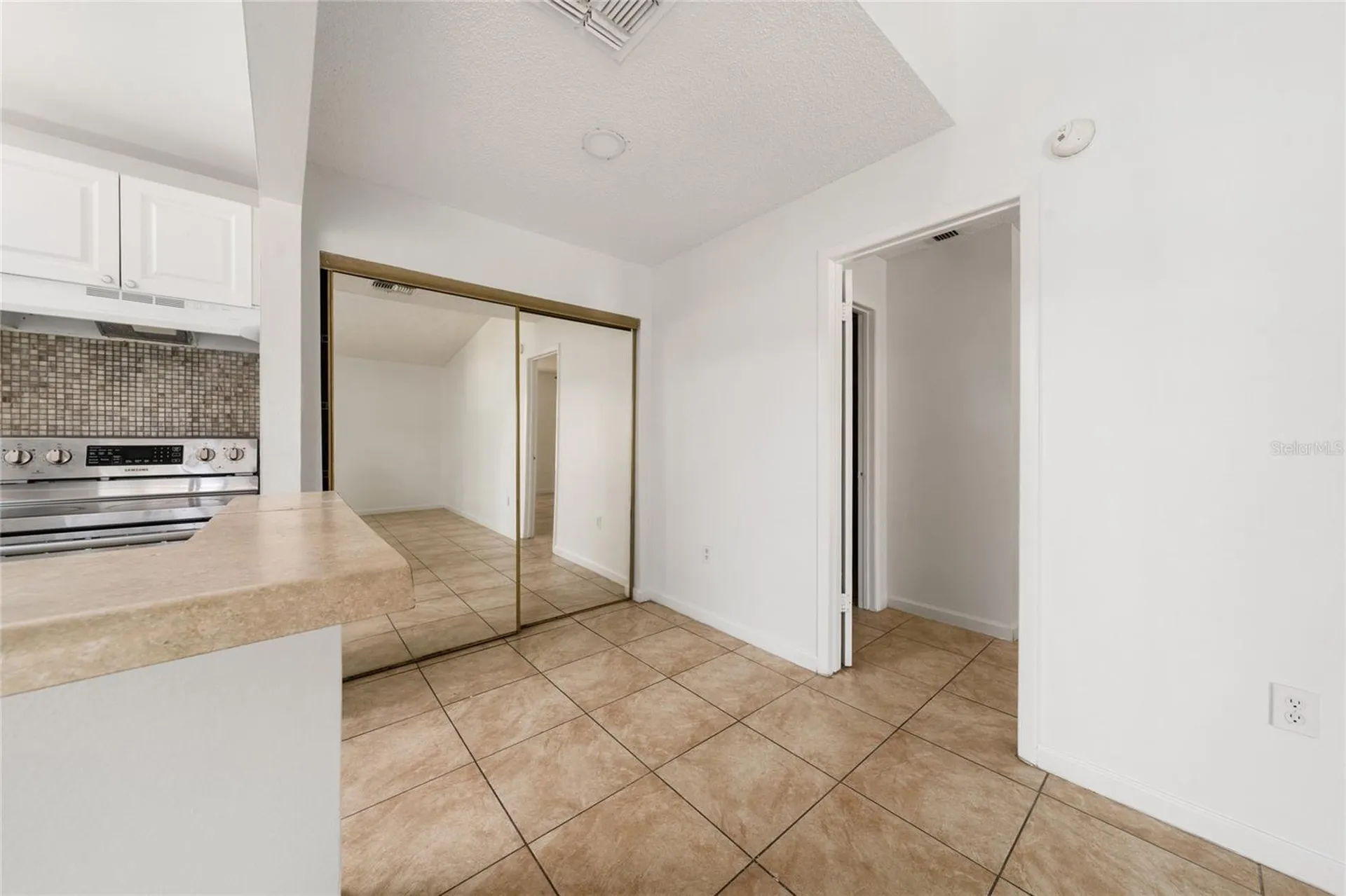 3849 Bay Club Circle Kissimmee FL 34741