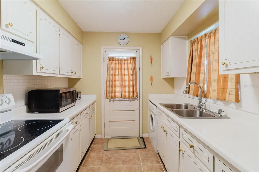 2348 Shelley Street Clearwater FL 33765
