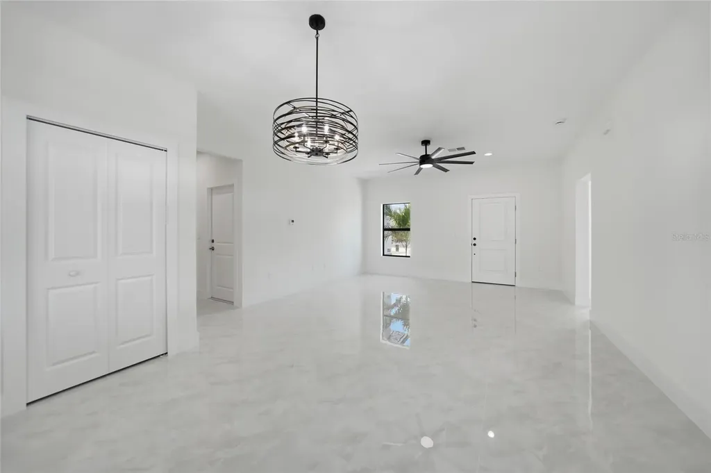 11370 Gulfstream Boulevard Port Charlotte FL 33981