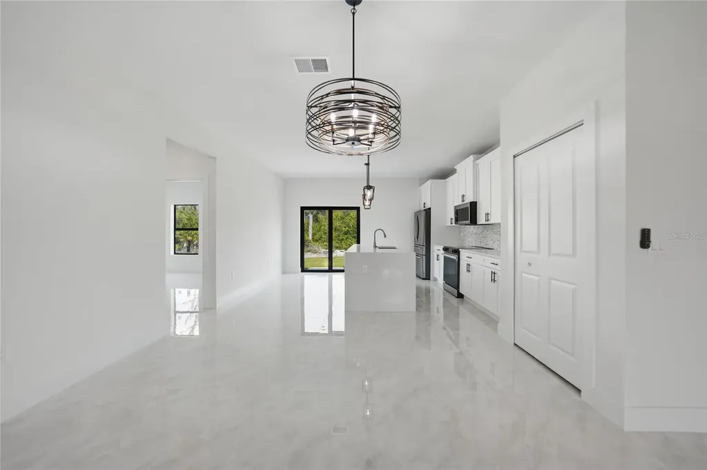 11370 Gulfstream Boulevard Port Charlotte FL 33981