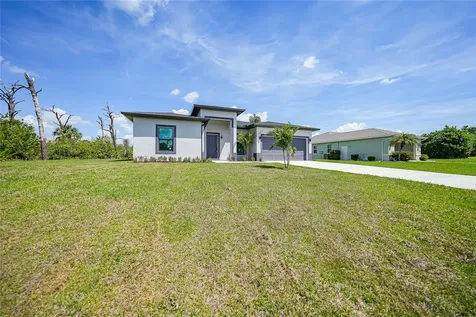 11370 Gulfstream Boulevard Port Charlotte FL 33981