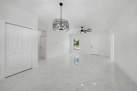 11370 Gulfstream Boulevard Port Charlotte FL 33981