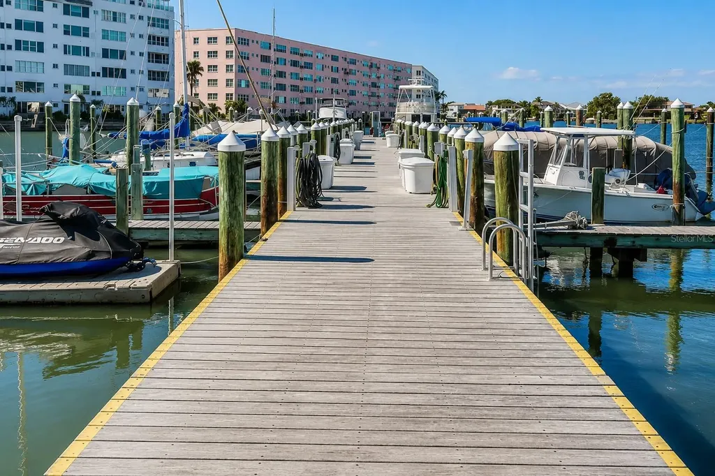 5840 30th Avenue S Gulfport FL 33707