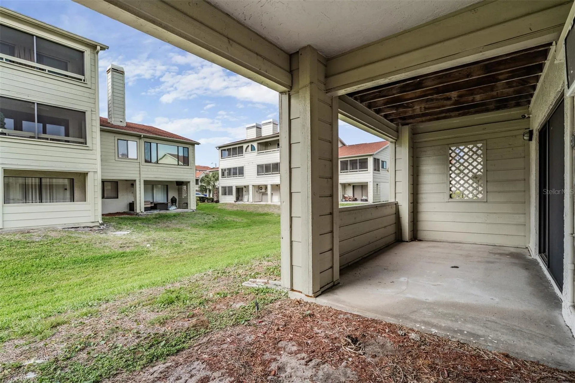 637 Drake Lane N Dunedin FL 34698