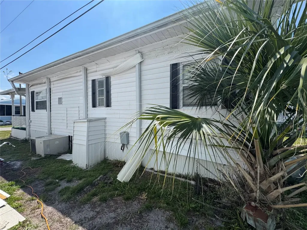 2049 Champion Street Sarasota FL 34231