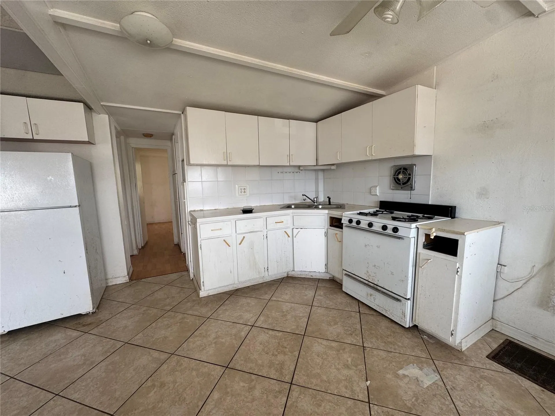 2049 Champion Street Sarasota FL 34231