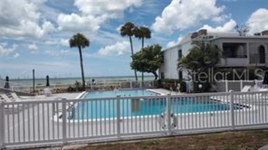 1555 Tarpon Center Drive Venice FL 34285