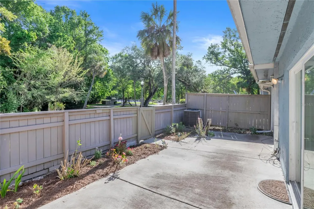 702 Glasgow Court Winter Springs FL 32708