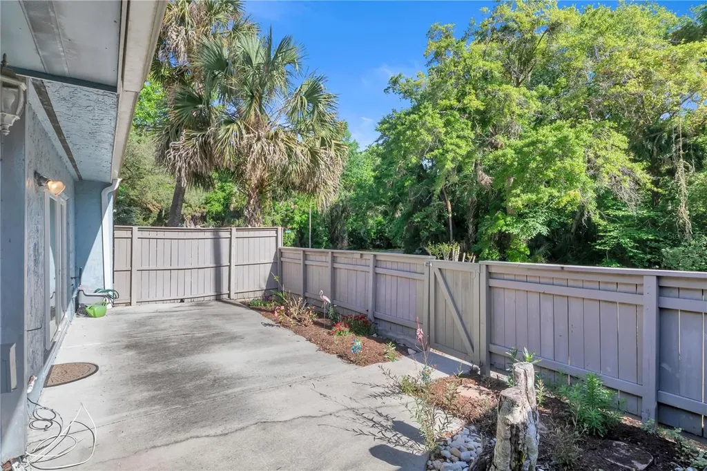 702 Glasgow Court Winter Springs FL 32708