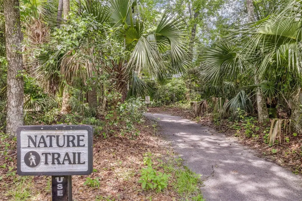 702 Glasgow Court Winter Springs FL 32708