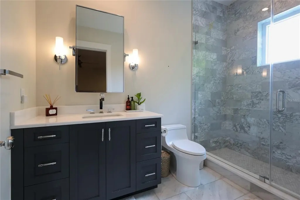 2402 W Parkland Boulevard Tampa FL 33609