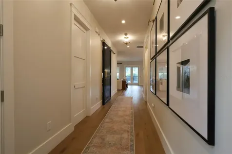 2402 W Parkland Boulevard Tampa FL 33609