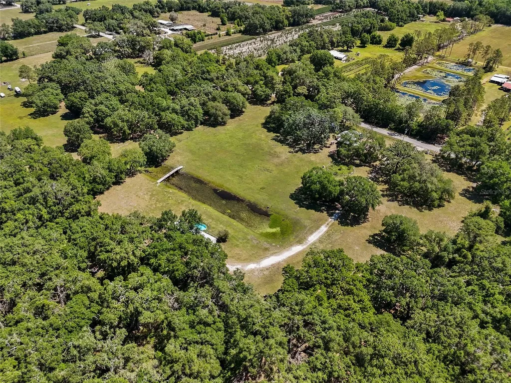 11902 Cr 727 Webster FL 33597