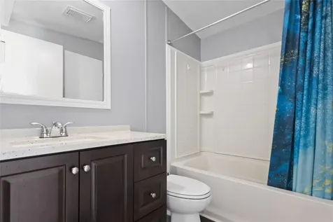 11902 Cr 727 Webster FL 33597