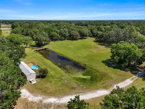 11902 Cr 727 Webster FL 33597