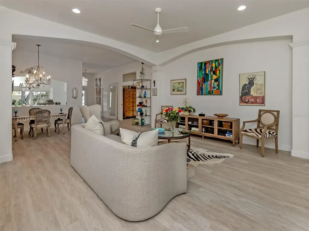 404 Pinewood Lake Drive Venice FL 34285