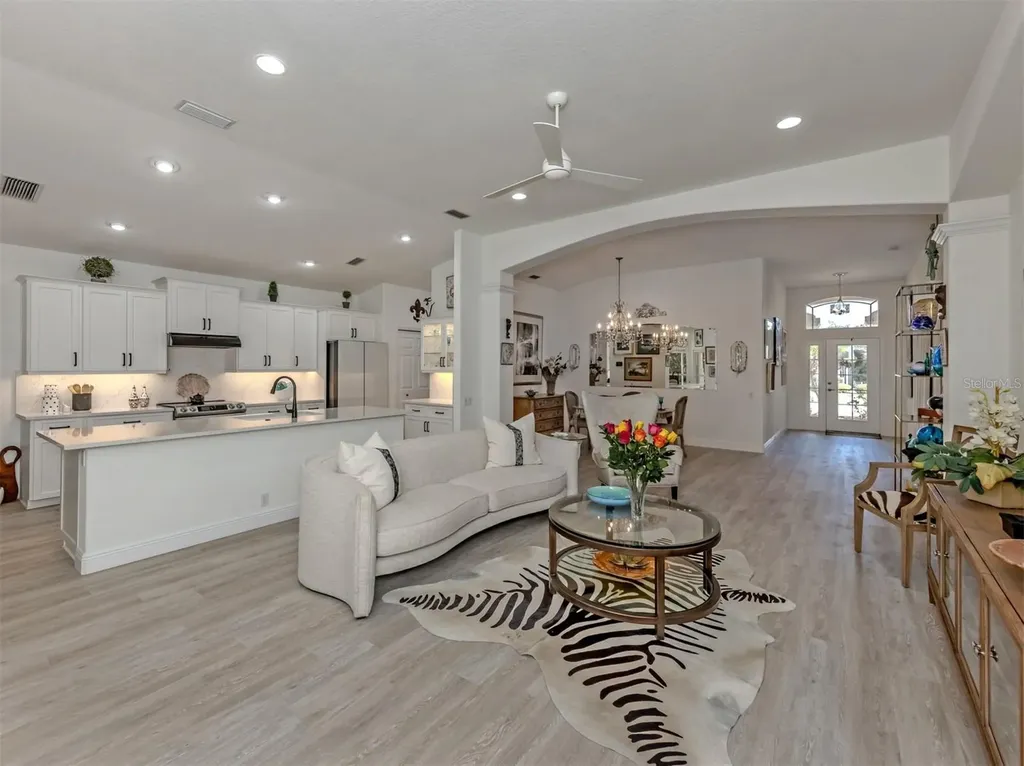 404 Pinewood Lake Drive Venice FL 34285