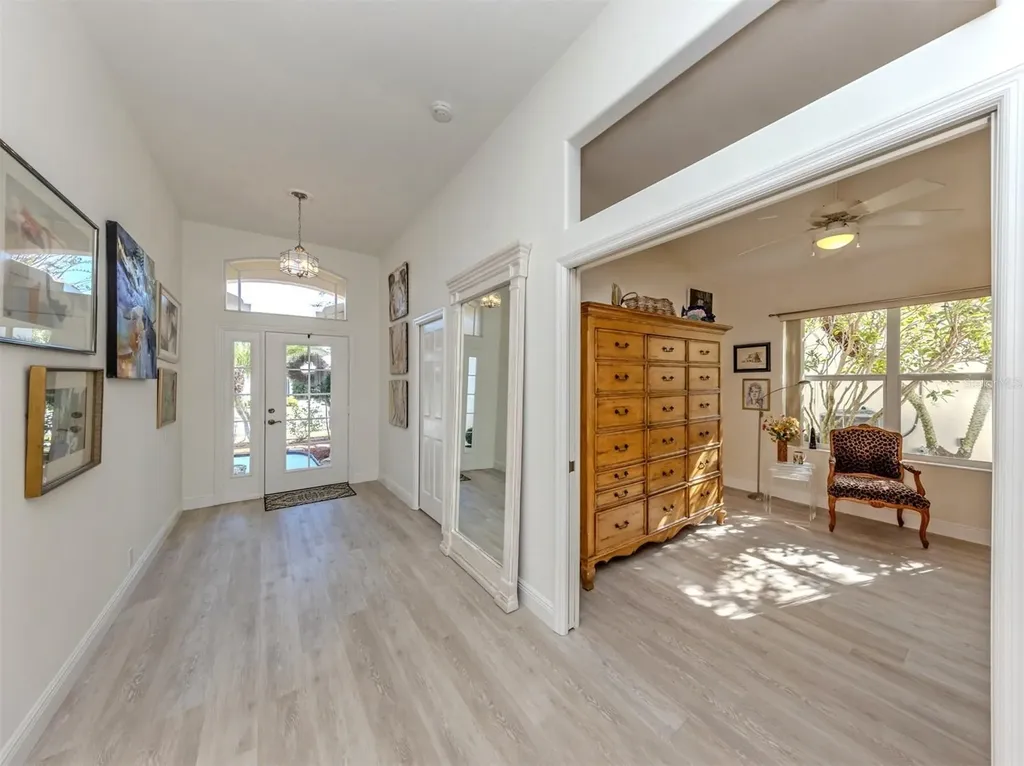 404 Pinewood Lake Drive Venice FL 34285
