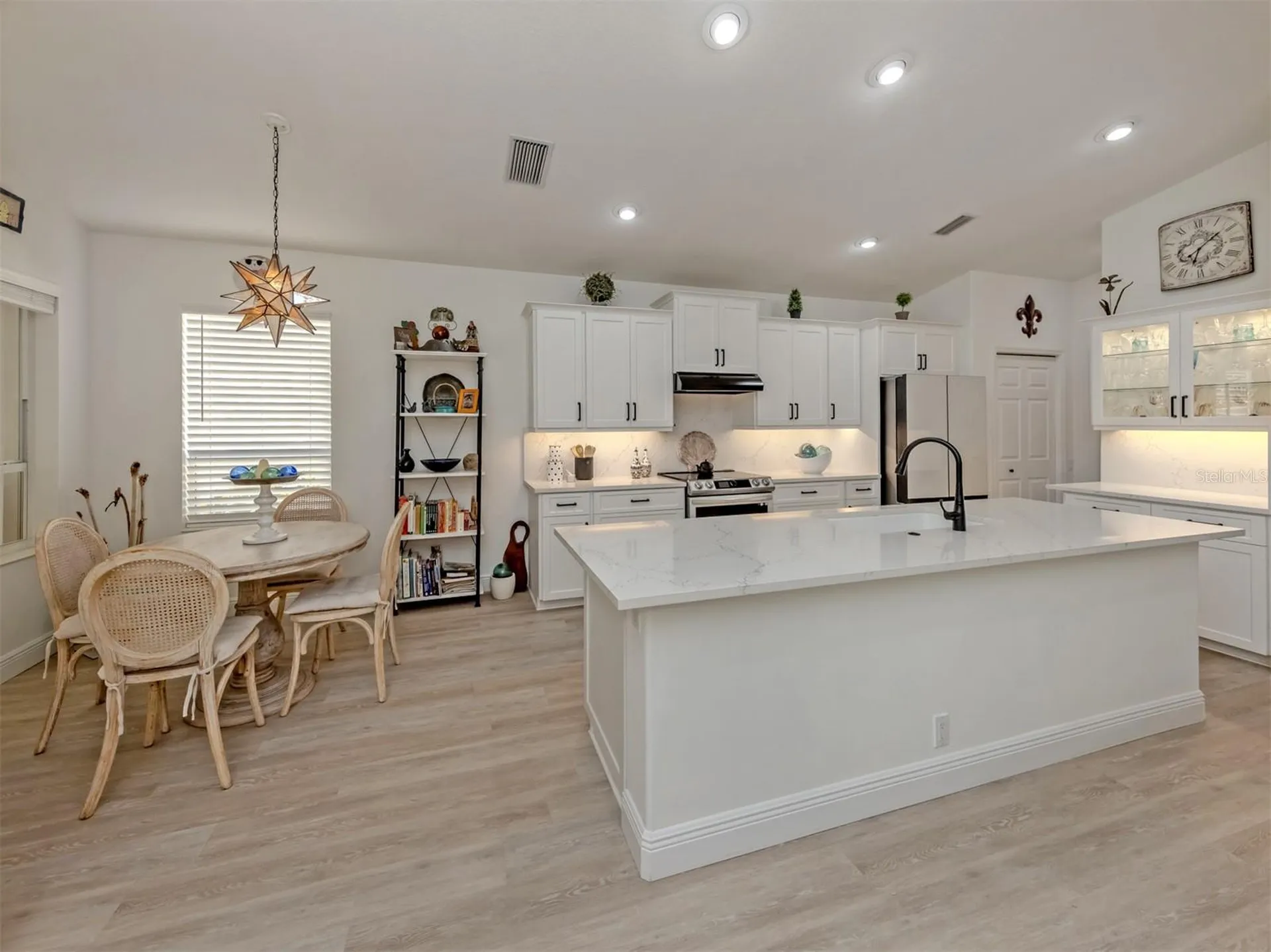 404 Pinewood Lake Drive Venice FL 34285