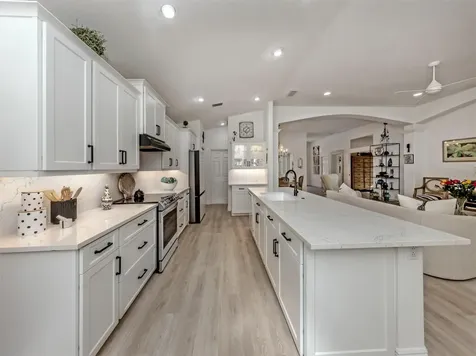 404 Pinewood Lake Drive Venice FL 34285