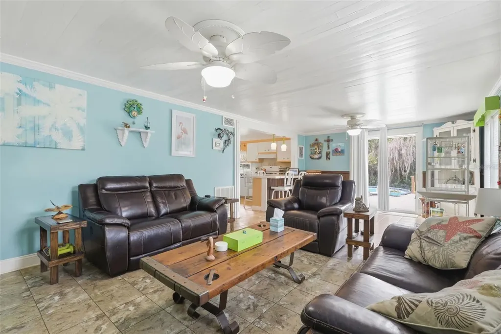 460 Alhambra Avenue De Leon Springs FL 32130