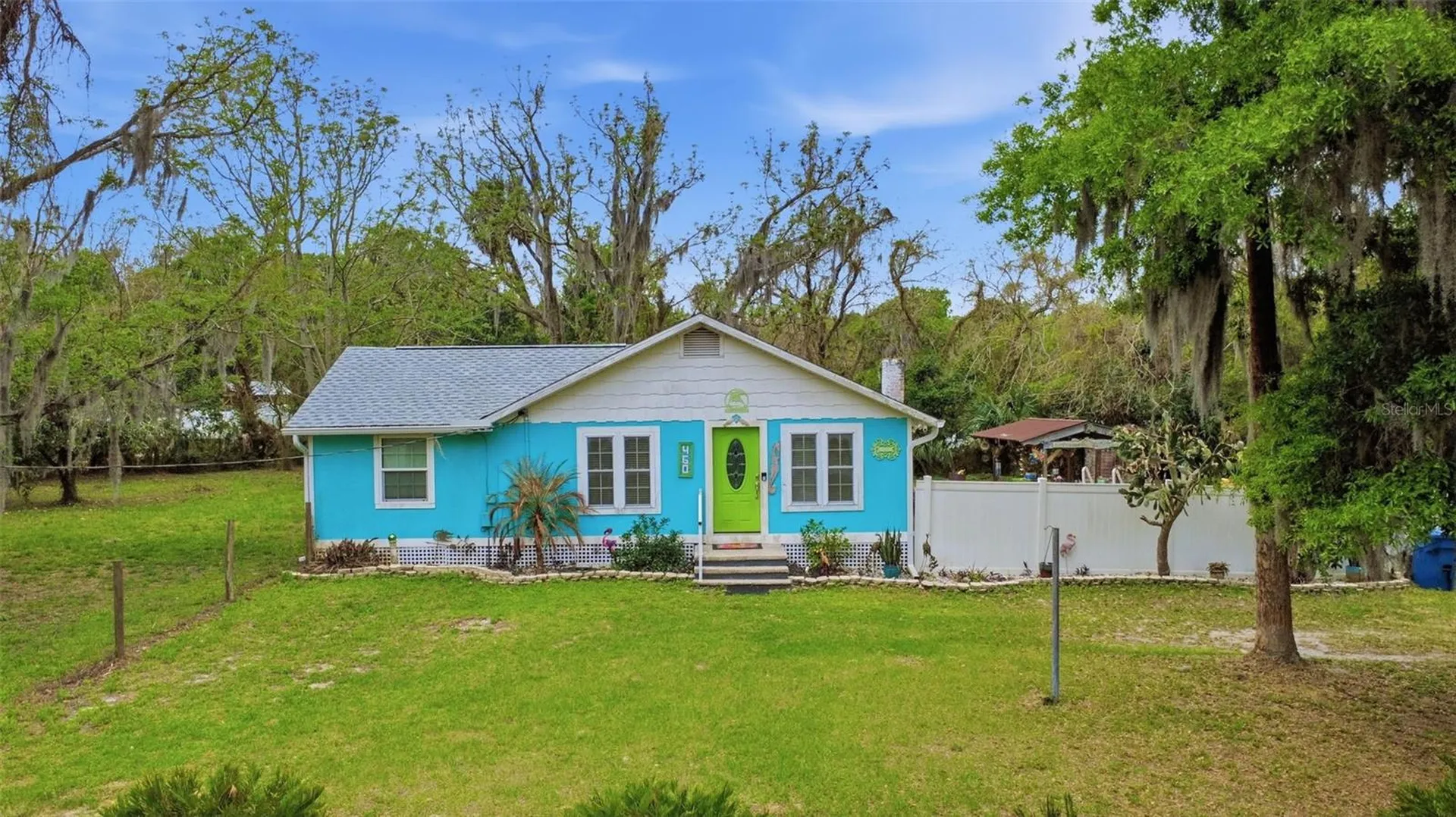 460 Alhambra Avenue De Leon Springs FL 32130