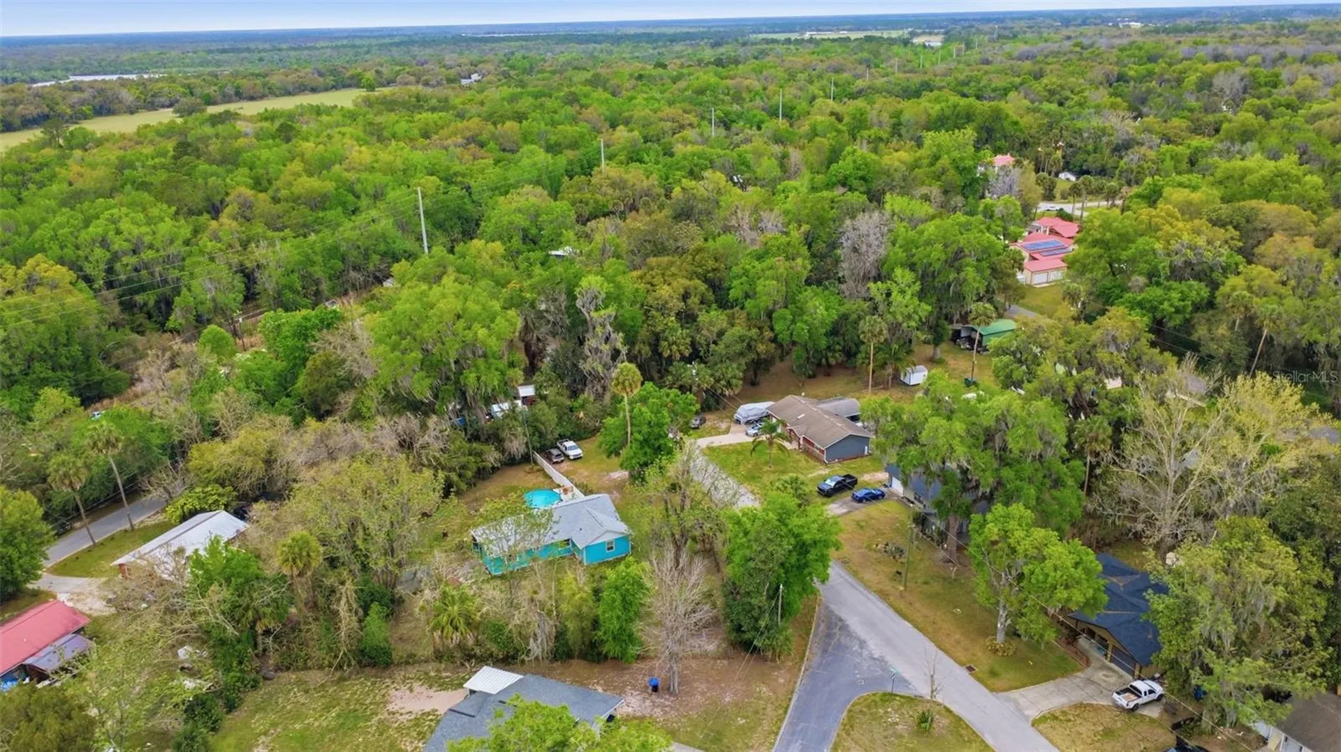 460 Alhambra Avenue De Leon Springs FL 32130