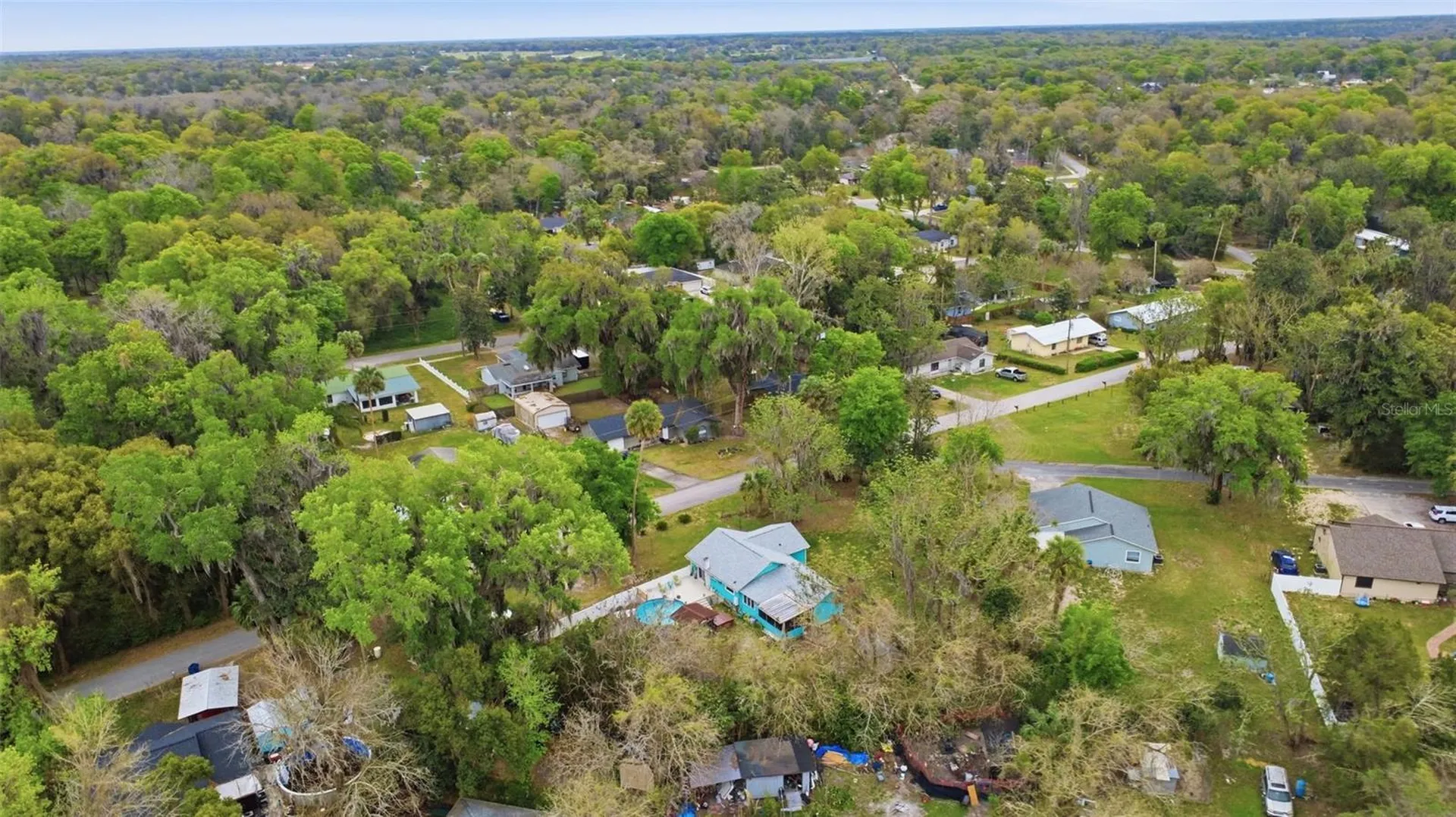 460 Alhambra Avenue De Leon Springs FL 32130