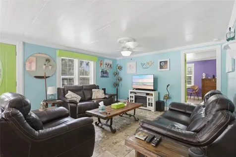 460 Alhambra Avenue De Leon Springs FL 32130