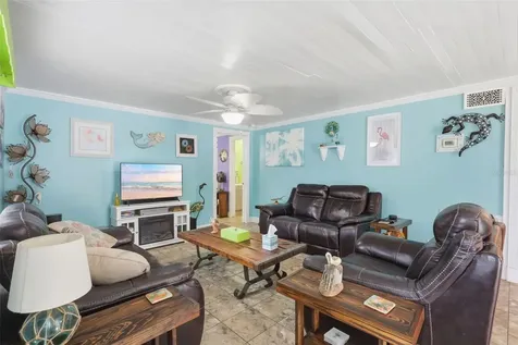 460 Alhambra Avenue De Leon Springs FL 32130