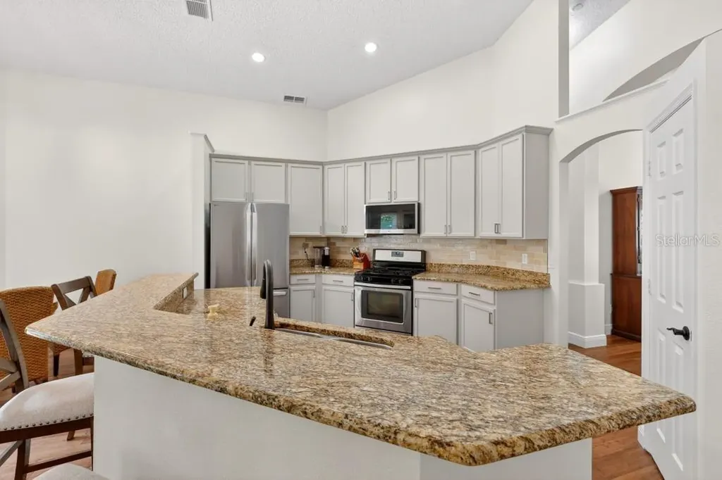 5477 Glen Oak Place Sanford FL 32771