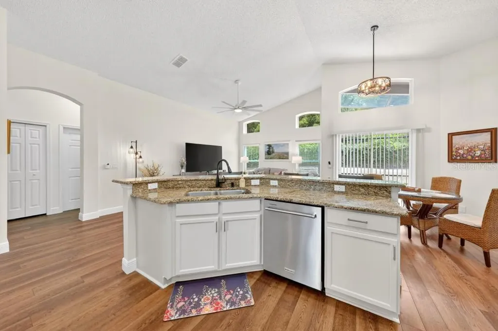 5477 Glen Oak Place Sanford FL 32771
