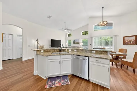 5477 Glen Oak Place Sanford FL 32771