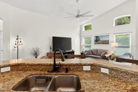 5477 Glen Oak Place Sanford FL 32771