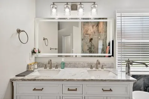 5477 Glen Oak Place Sanford FL 32771