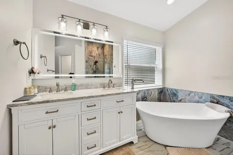 5477 Glen Oak Place Sanford FL 32771