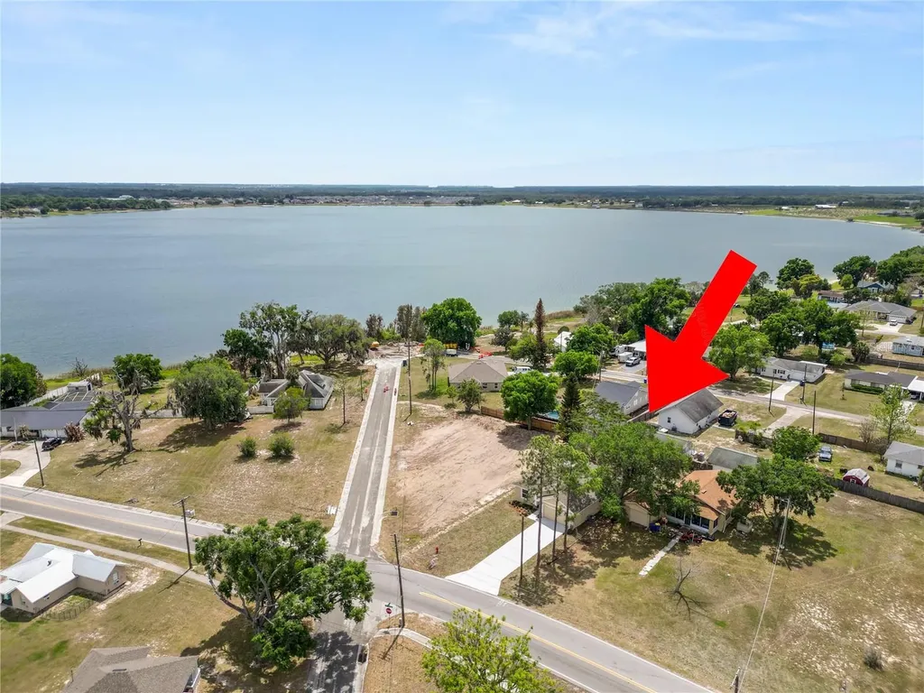 790 Eagle Avenue E Eagle Lake FL 33839