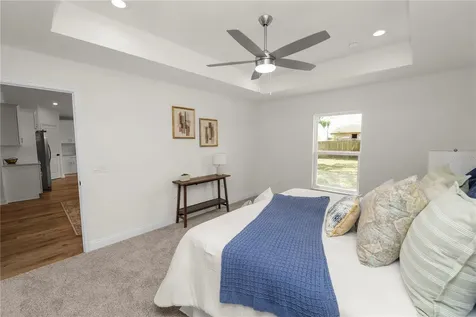790 Eagle Avenue E Eagle Lake FL 33839