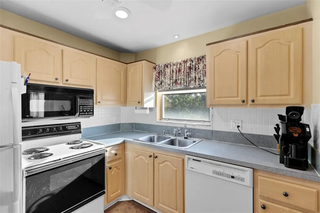 4210 Ironwood Circle Bradenton FL 34209