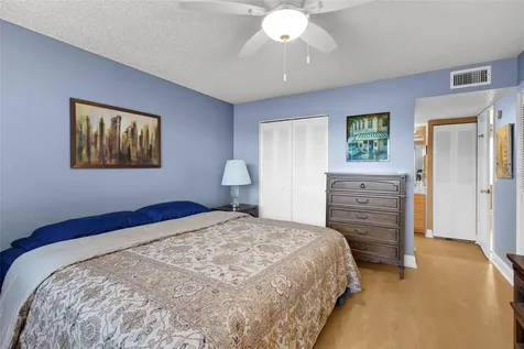 4210 Ironwood Circle Bradenton FL 34209