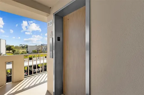4210 Ironwood Circle Bradenton FL 34209