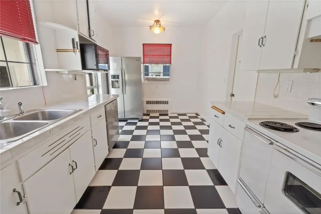 420 E Bullard Avenue Lake Wales FL 33853