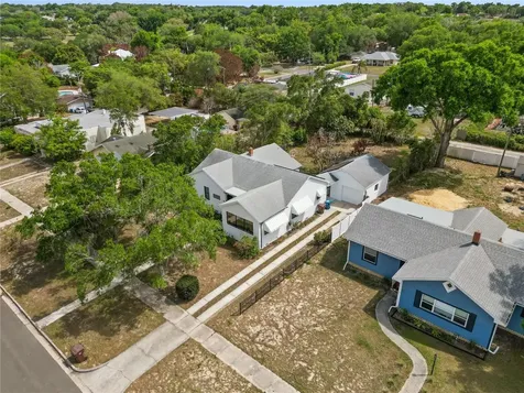 420 E Bullard Avenue Lake Wales FL 33853