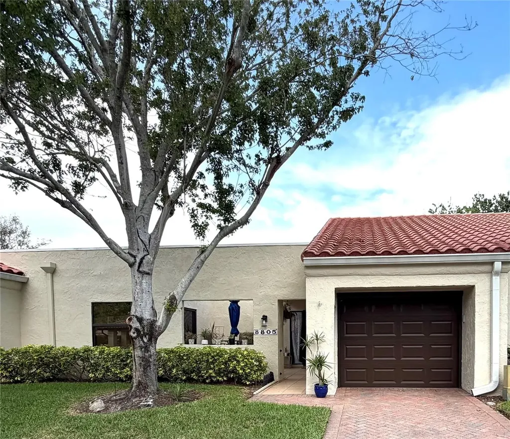 8805 41st Way N Pinellas Park FL 33782