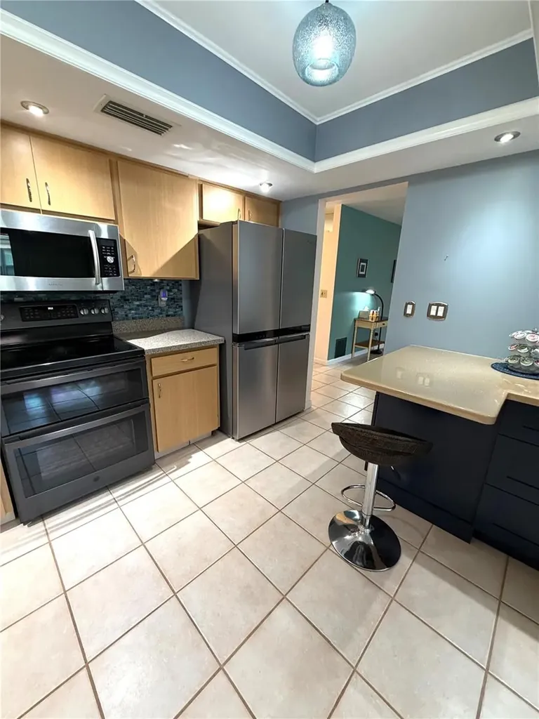 8805 41st Way N Pinellas Park FL 33782