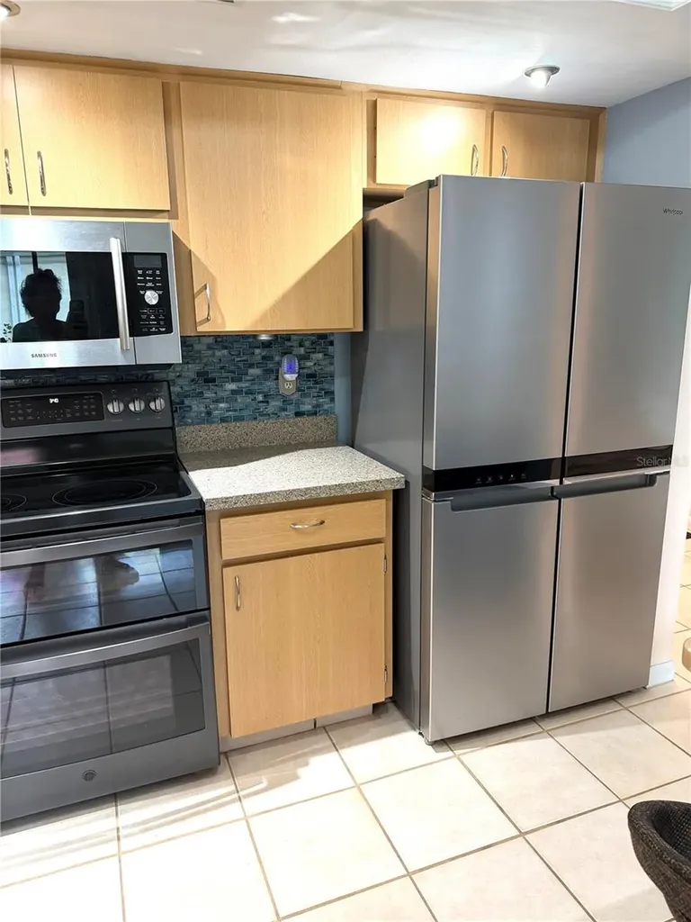 8805 41st Way N Pinellas Park FL 33782
