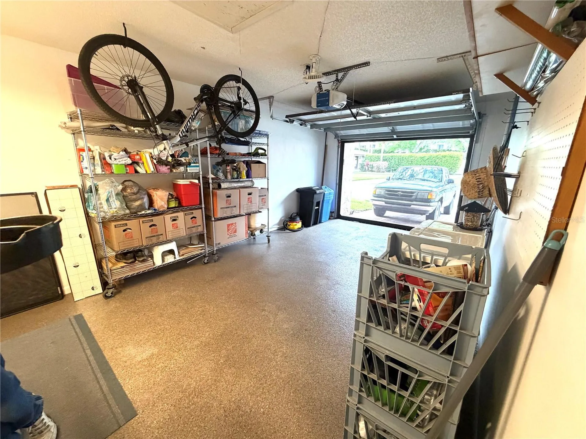 8805 41st Way N Pinellas Park FL 33782
